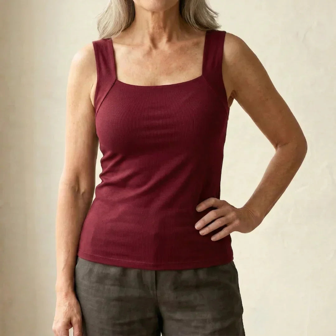 Rosalind built-in bra tank top in Burgundy
