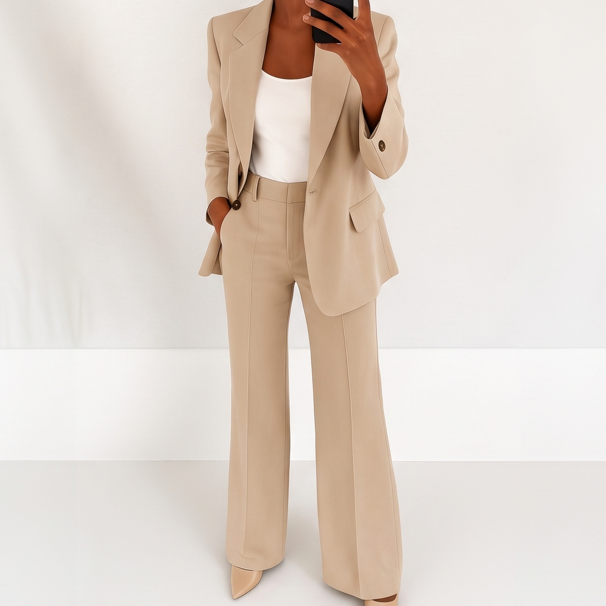 Paola Elegant Tailored Suit