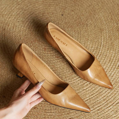 Mirella | Pointed Kitten Heel Court Shoes