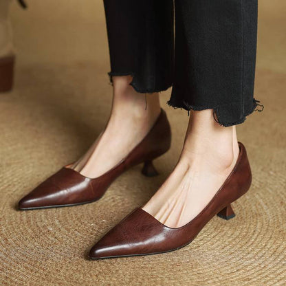 Mirella | Pointed Kitten Heel Court Shoes