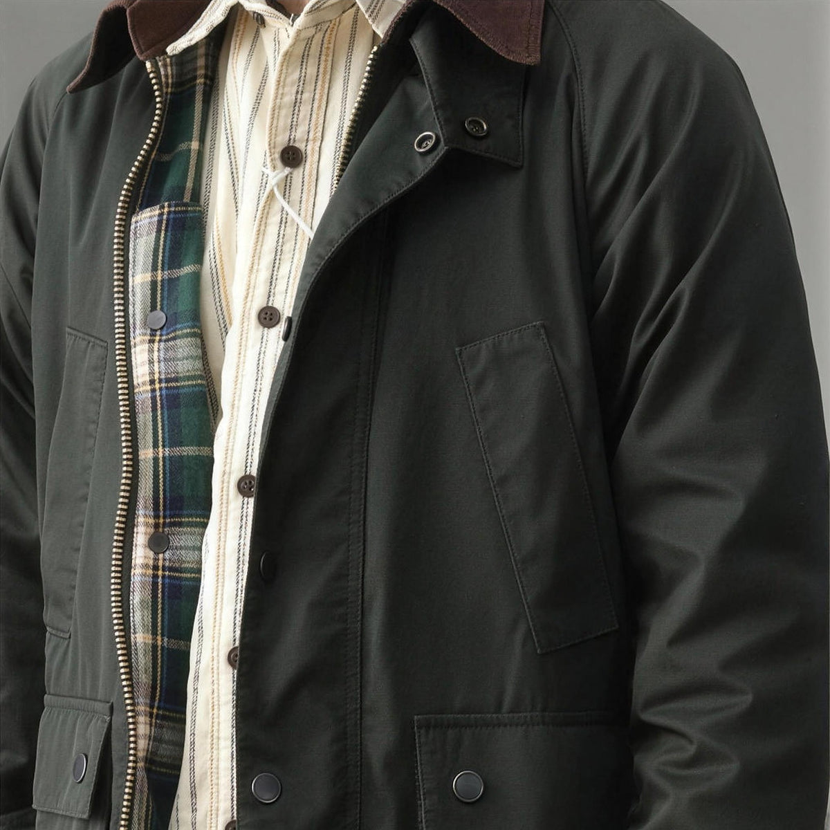 Braemar Waxed Field Jacket in Dark Green, worn