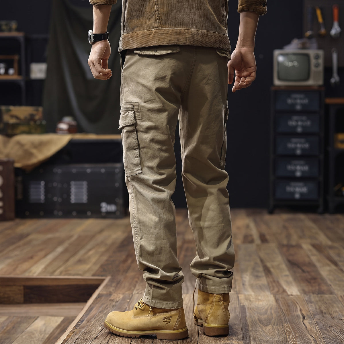 Camden cargo trousers in khaki, back view