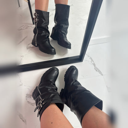 Evrey Zip Boots worn, mirror view