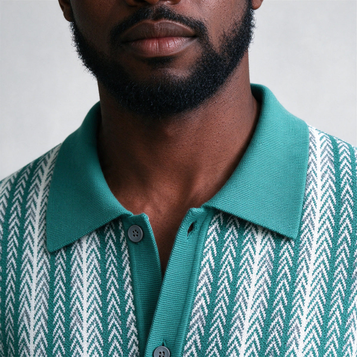 Lorenzo Retro Knit Button-Up Shirt in Green - collar and knit close-up