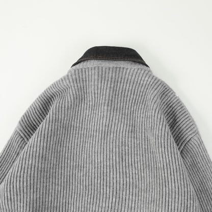 Back shoulder and collar of the Soren wool jacket