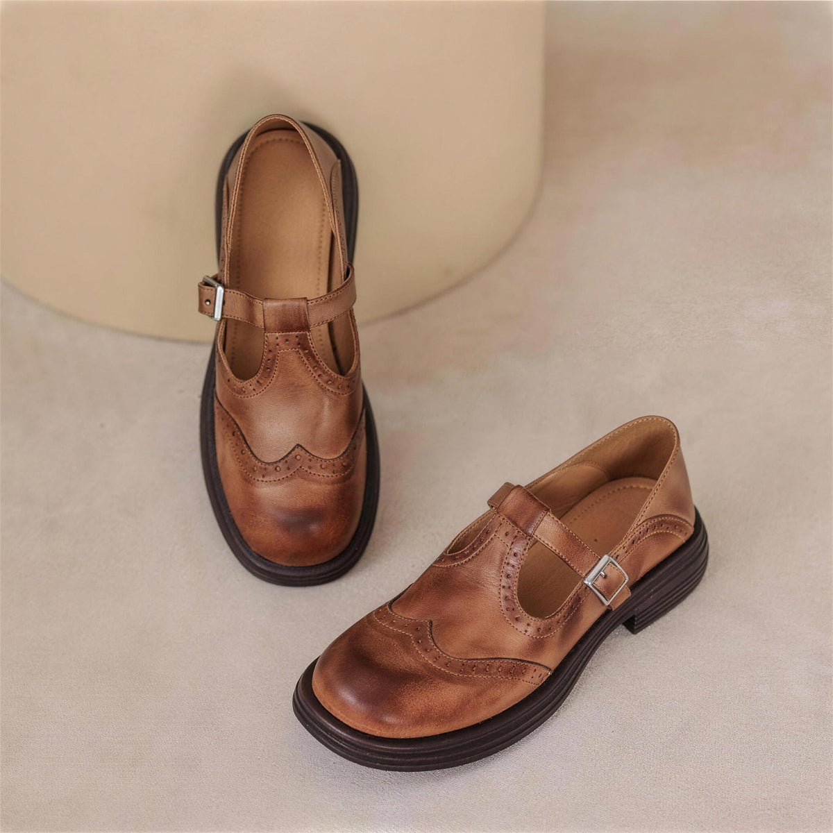 Valda - Elegant Leather Shoe