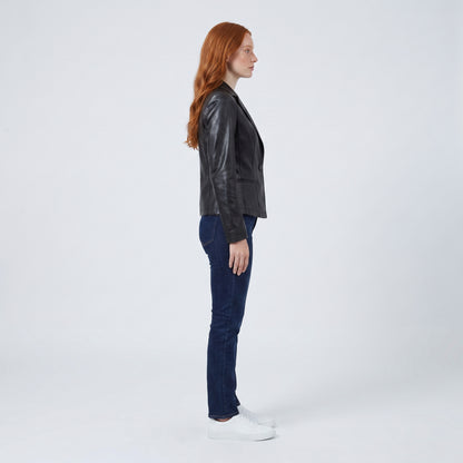 Vera fitted leather blazer in black, side view