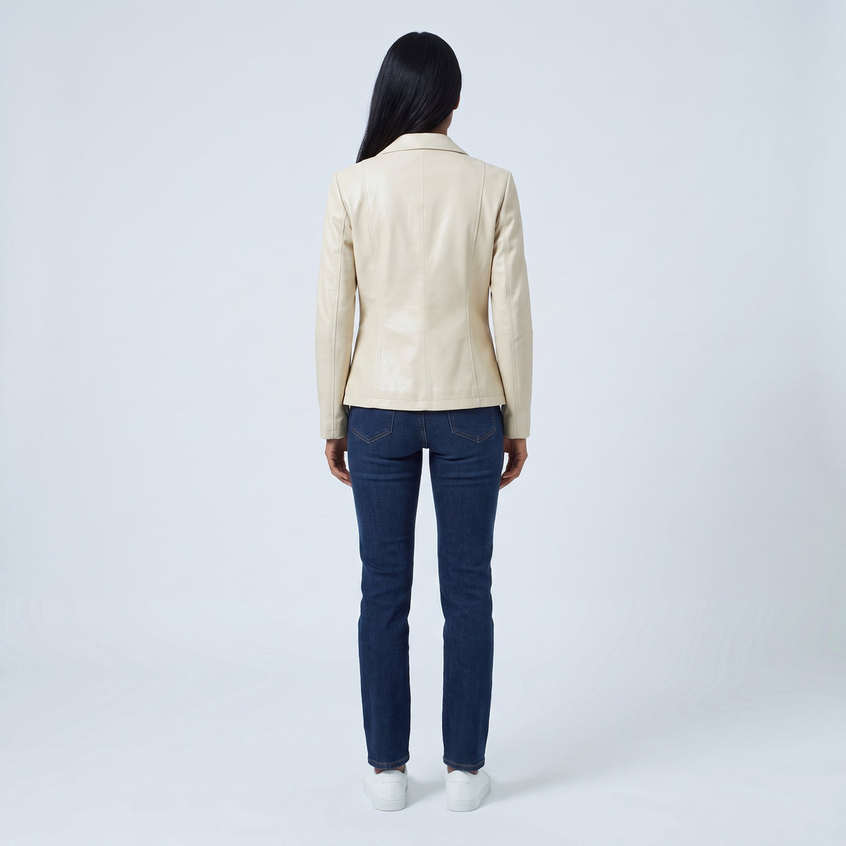 Vera fitted leather blazer in white, back view